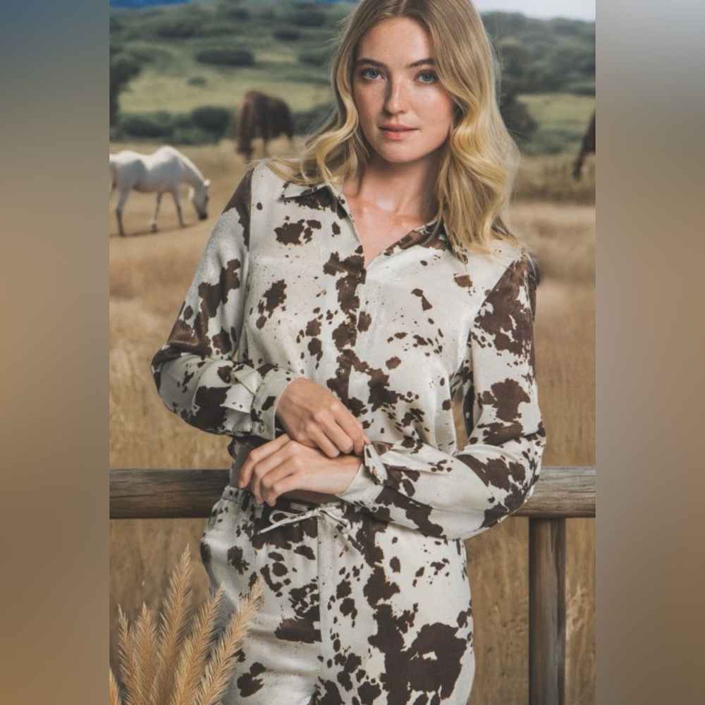Women's Brown & Cream Cowprint Button-Up Top